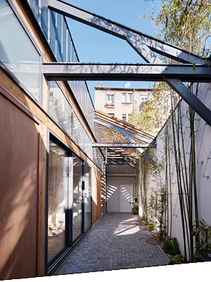 A Saint-ouen, Lisandre a réaménagé un garage en loft