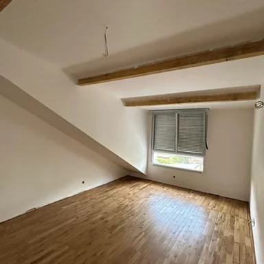 Rénovation Complète et Optimisation des Combles à Bourg-la-Reine