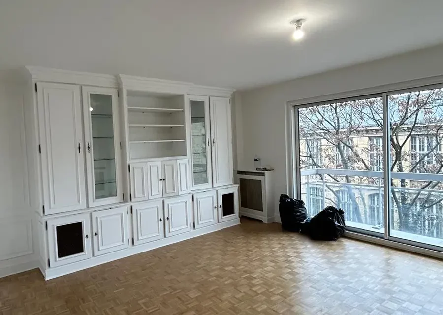 Lisandre, a métamorphosé un appartement situé dans le 15e arrondissement de Paris